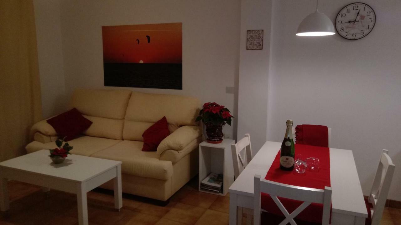 Bonito, Luminoso, Cerca Del Mar Con Parking Apartment Тарифа Екстериор снимка